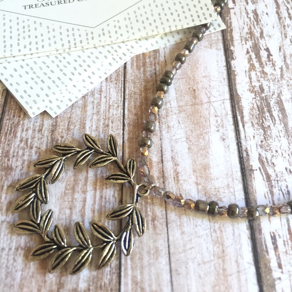 Pendant Necklace beaded handmade christmas gift - Picture 2 of 8